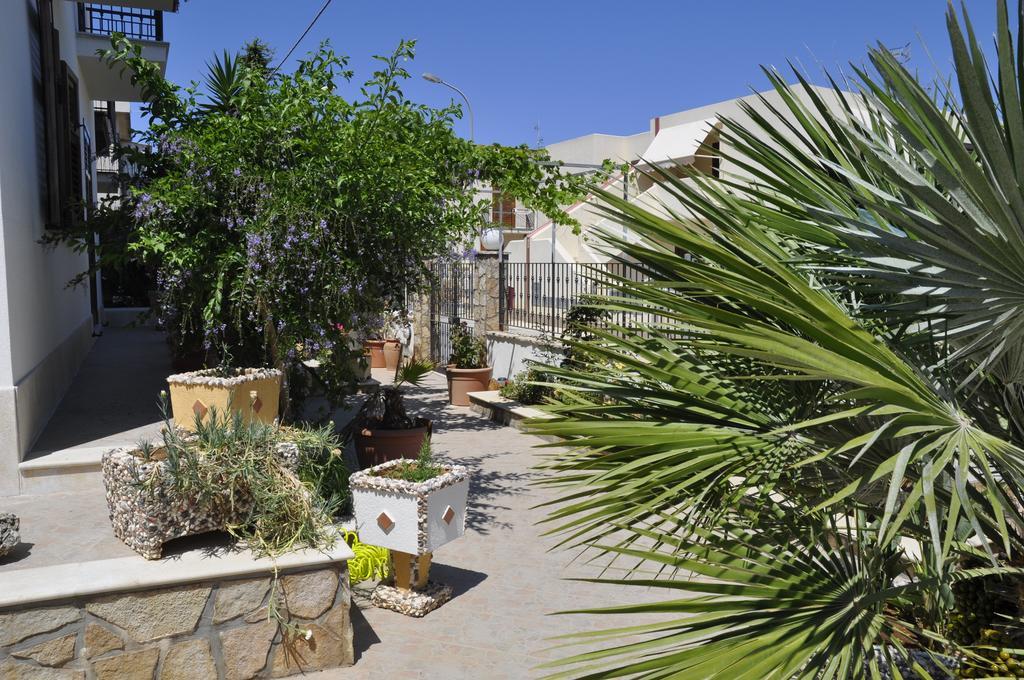 El Nur Bed & Breakfast San Vito Lo Capo Exteriör bild